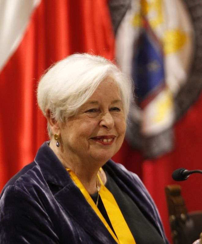 Adriana Valdés Budge