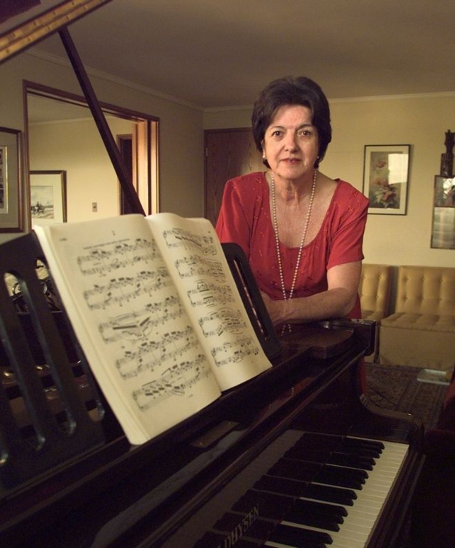 Erika Vöhringer Contreras